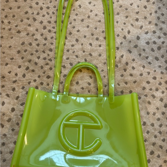 Melissa  X TELFAR collab
 large green Jelly shopper - Picture 8 of 16